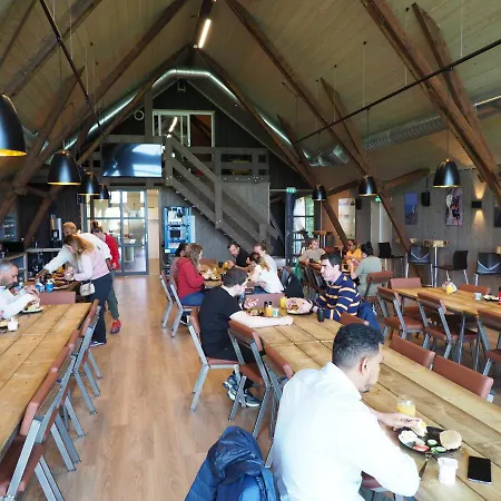 Kemping Base Camp Vega