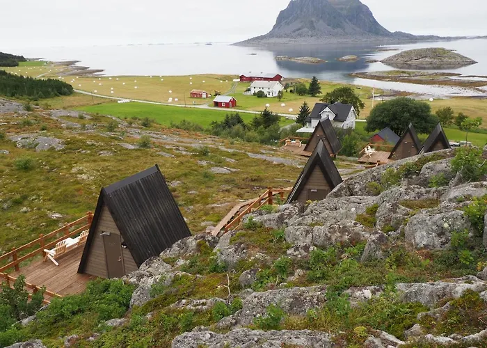 Кемпинг Base Camp Вега